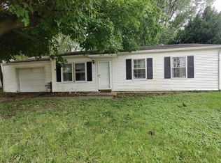 1615 S Mattis Ave, Champaign, IL 61821