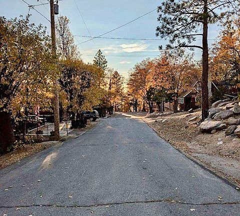 3rd image of 32996 Maple Ln