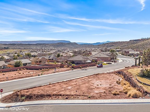 2nd image of 2914 E Chapman Cir #219