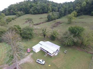 549 W Fork Riley Cr Ln, Whitleyville, TN 38588