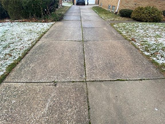4th image of 4122 Shadywood Ln