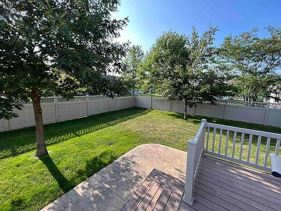 4th image of 805 Eastview Dr