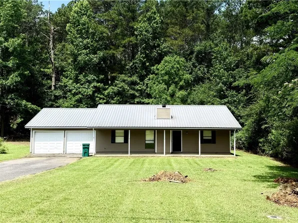 15056 Valley Rd, Northport, AL 35475