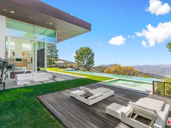 9200 Cotharin Rd, Malibu, CA 90265