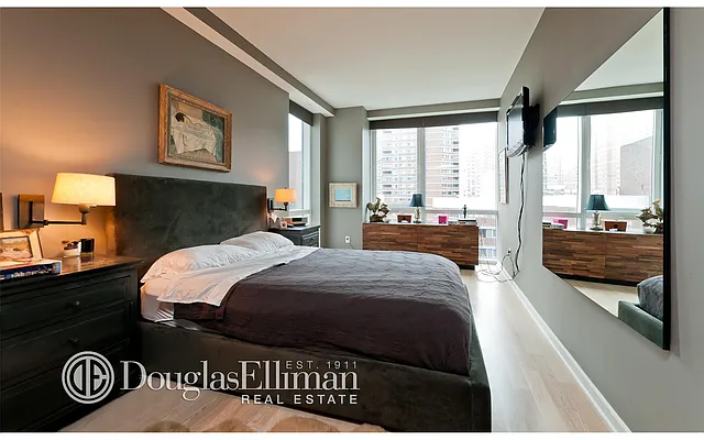 Rented by Douglas Elliman | media 12