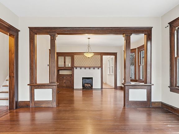 5th image of 4503 Saint Elmo Ave