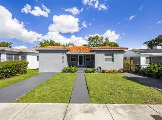 Columbia Park Corr Pl, Miami, FL 33127