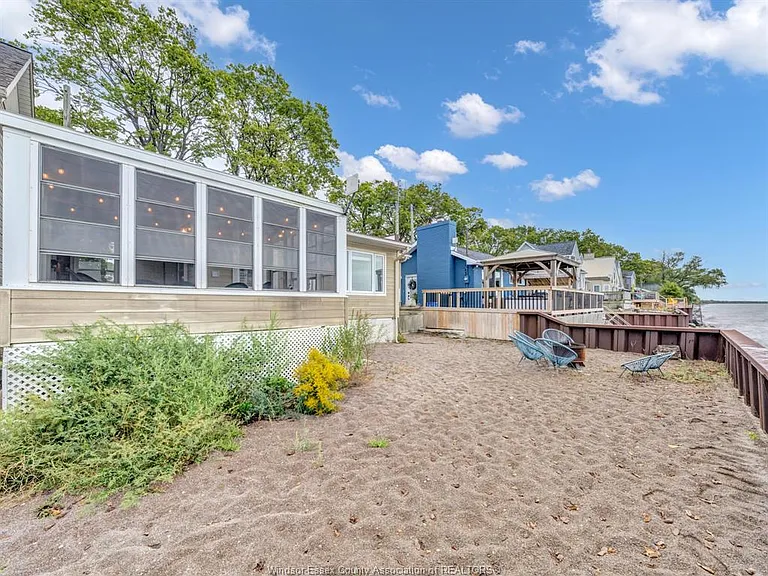 1006 Point Pelee Dr — Photo 23