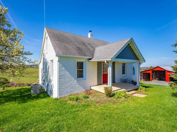 4832 Fancy Gap Hwy, Hillsville, VA 24343