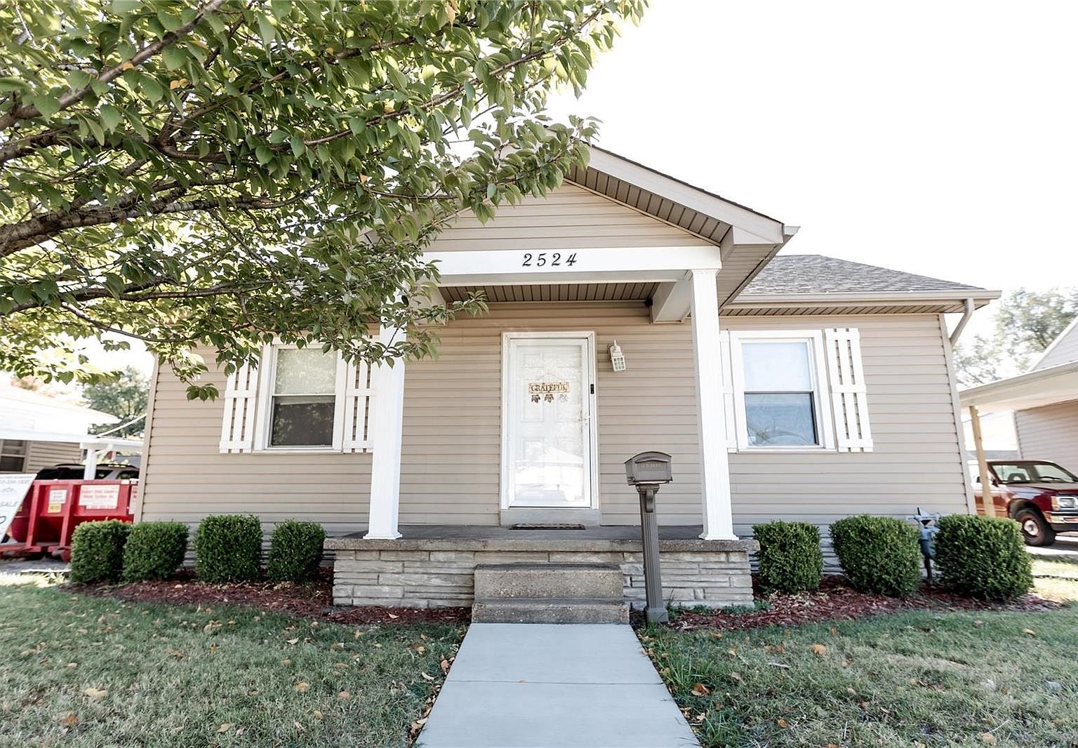 2524 Center St, Granite City, IL 62040 Zillow
