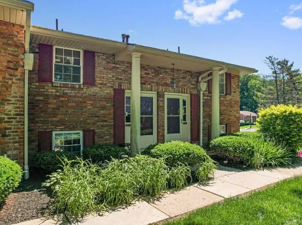 1366 Bluff Ave #A, Grandview, OH 43212