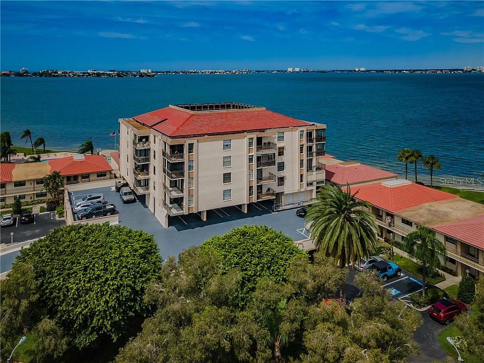 1st image of 6051 Sun Blvd APT 303