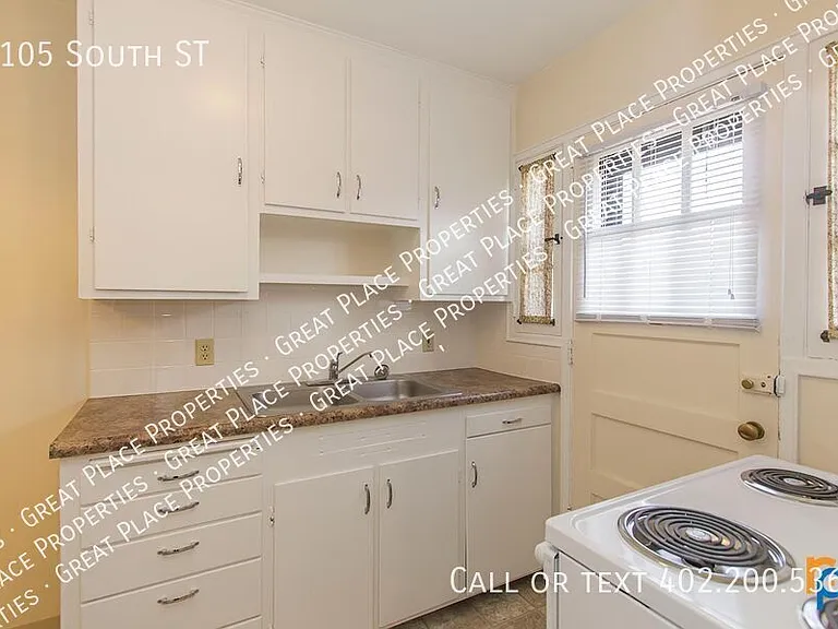 3105 South St — Photo 10