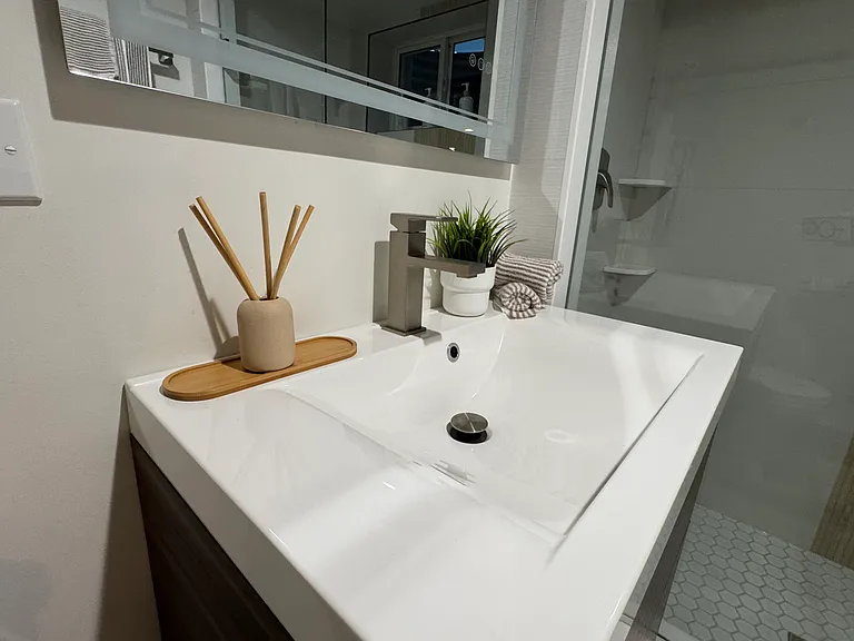 302 S Patton Ave — Photo 10