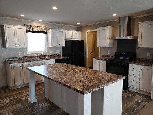 1st image of 1663 Knollwood Bnd
