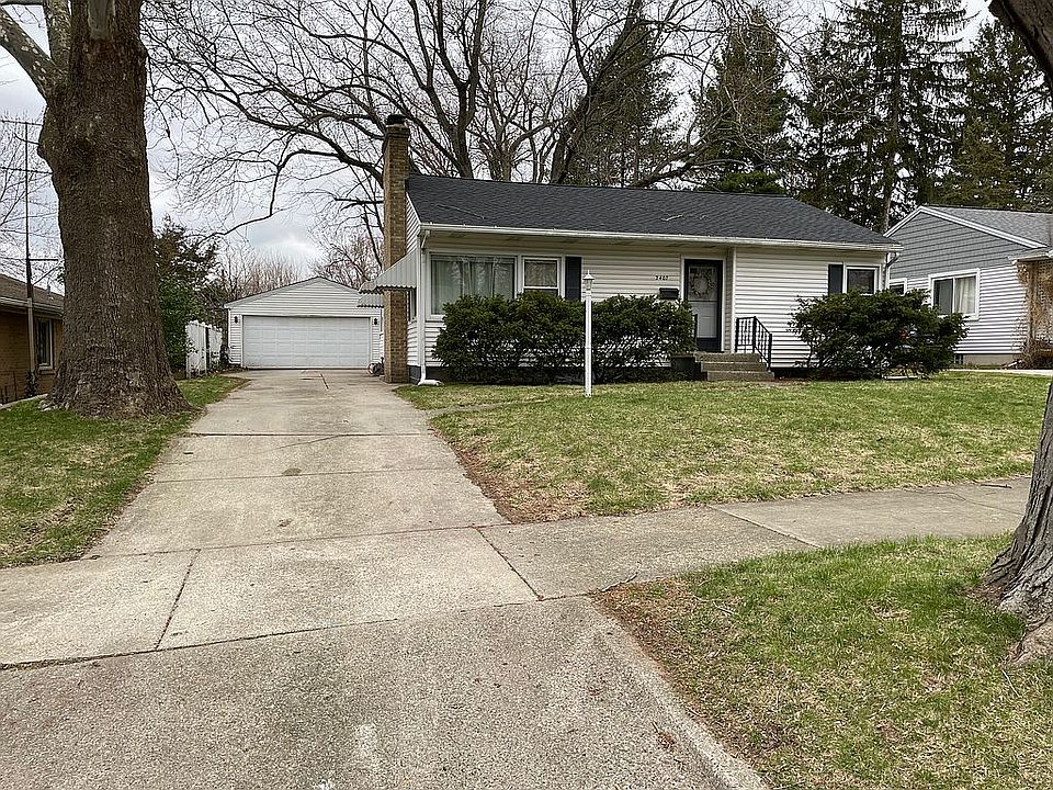 1st image of 2407 College Ave NE