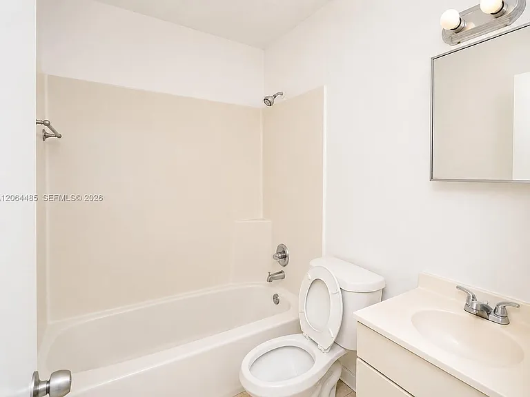 2242 NW 55th Ter #2242 — Photo 10