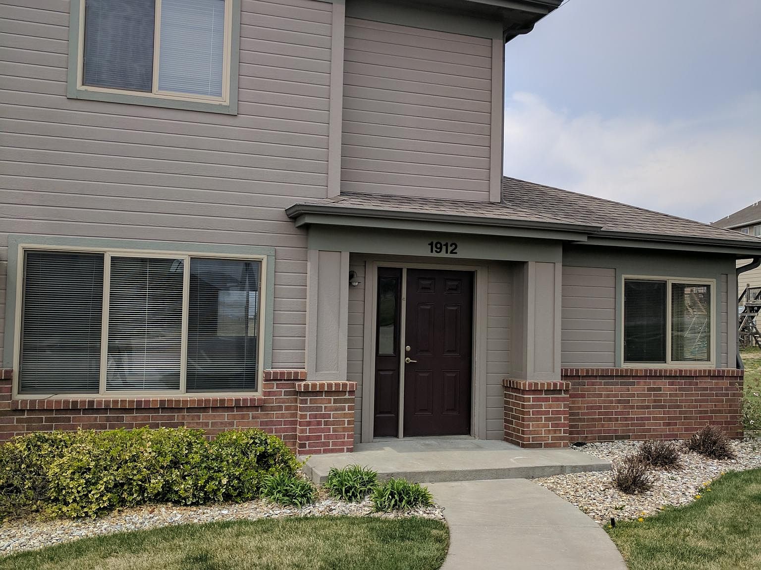 1912 Deer Trl, Junction City, KS 66441 Zillow