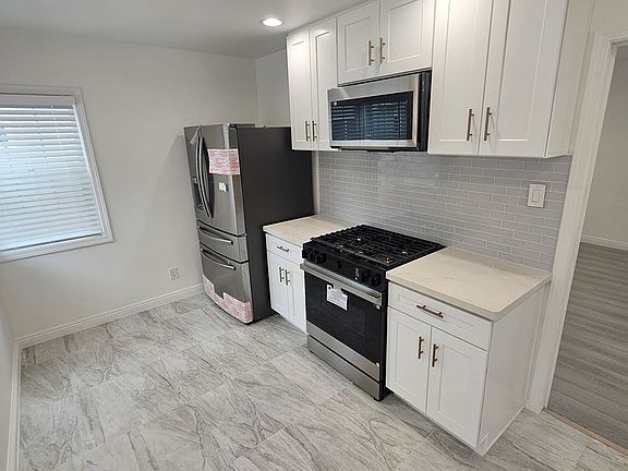 5th image of 15306 Bellflower Blvd #15306