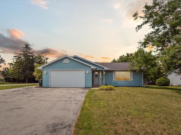 536 Danielson Drive, Darien, WI 53114