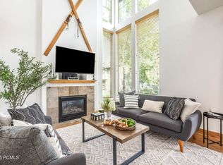 6042 N Fox Point Cir #C1, Park City, UT 84098