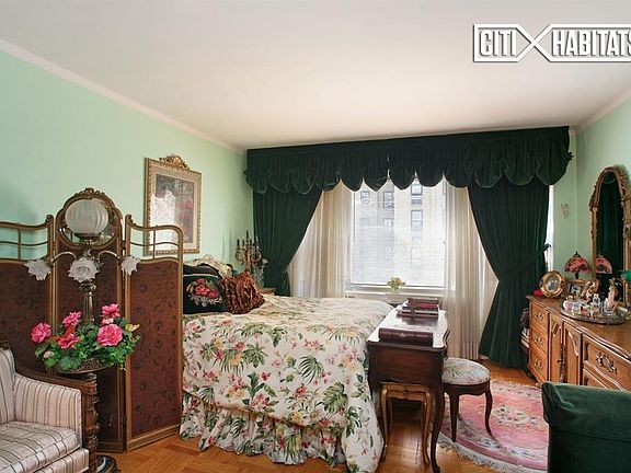 3rd image of 311 E 71st St APT 2E