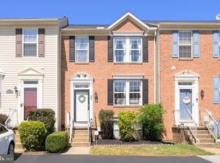22 E Christina Pl, Newark, DE 19702