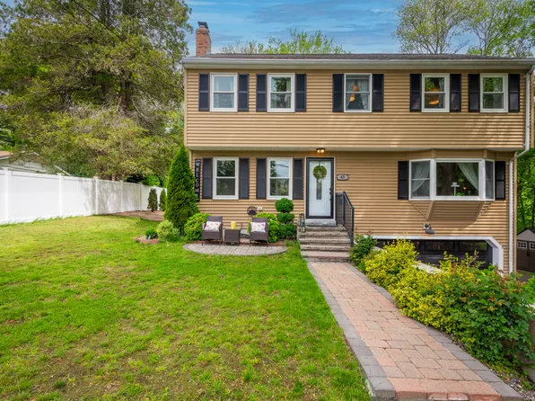 43 Joseph Rd, Framingham, MA 01701