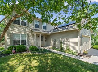 2426 Wild Dunes Cir, Aurora, IL 60503