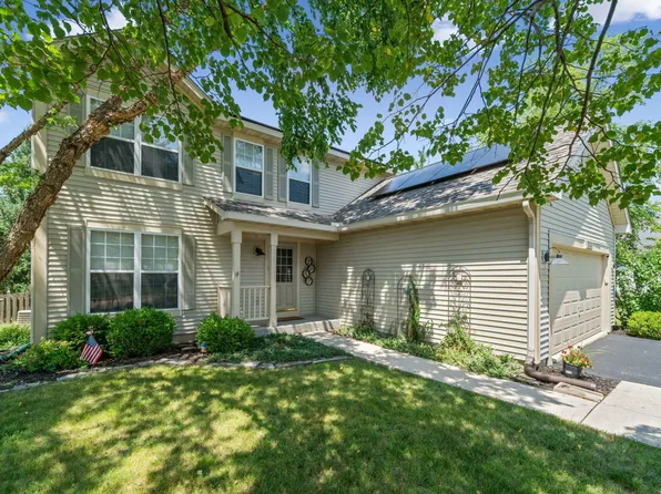 2426 Wild Dunes Cir, Aurora, IL 60503