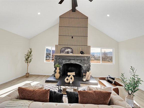 5th image of 14344 Central Rd