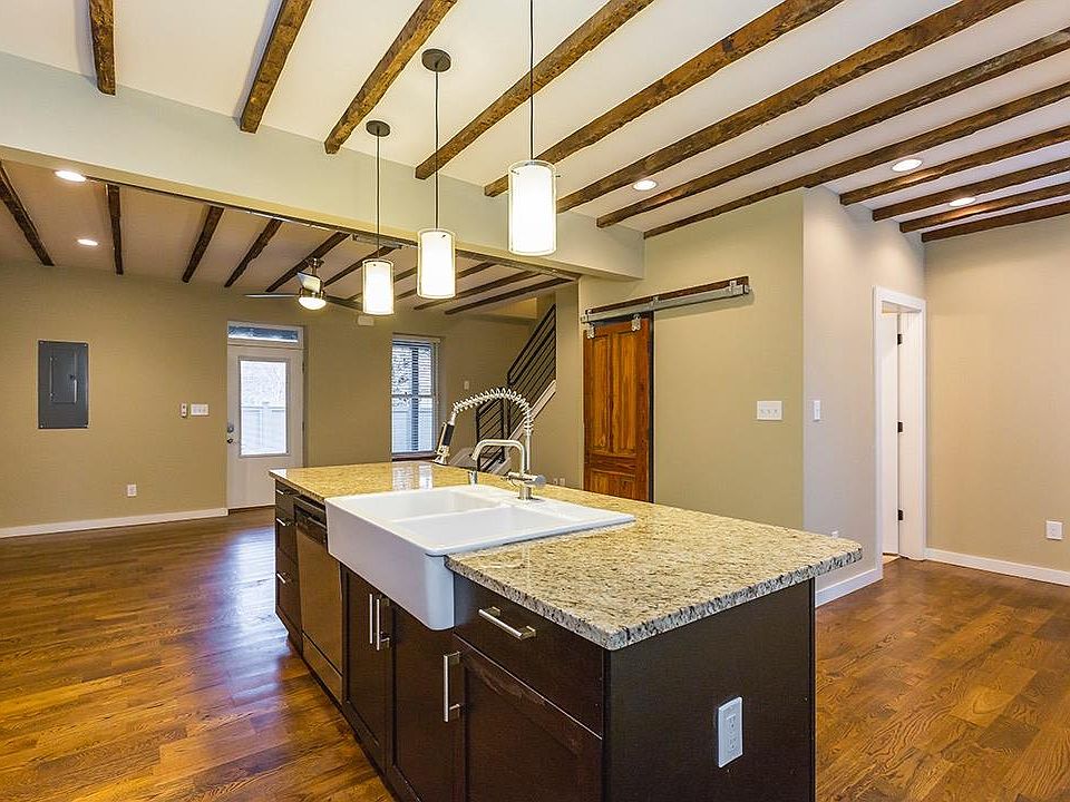 1st image of 333 S Upper St #103