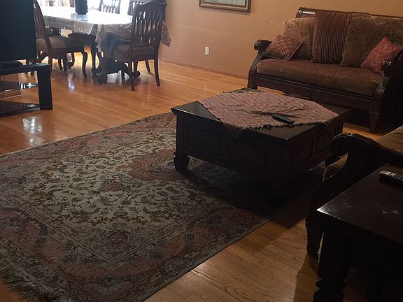 4th image of 5301 Balboa Blvd Unit F1