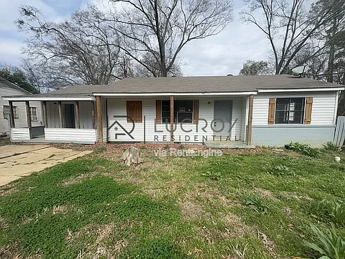 320 Lawrence Rd Photo 1