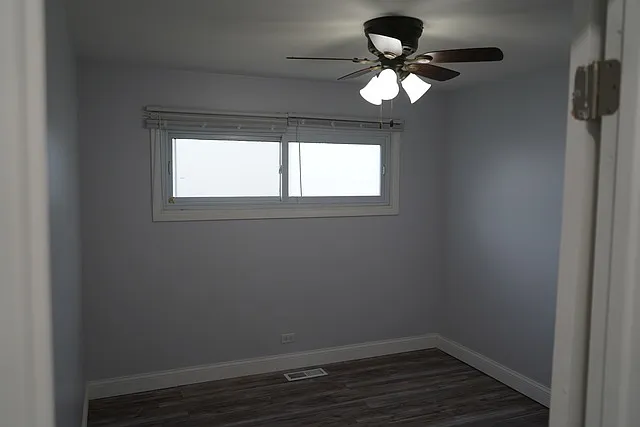 8660 Frontage Rd — Photo 11