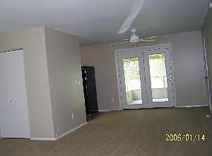 4th image of 888 Glasgow Dr