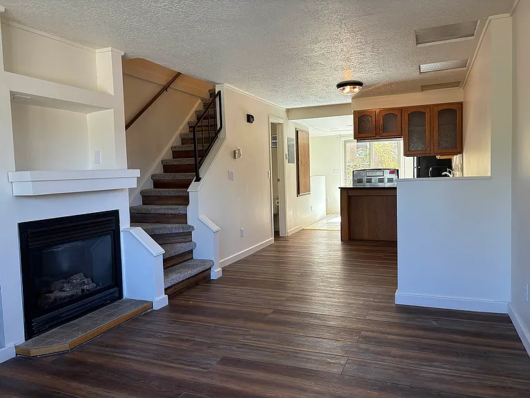 1601 Woodbridge Ct #1601 — Photo 13