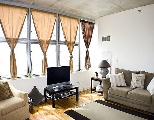 4th image of 1720 S Michigan Ave APT 1417