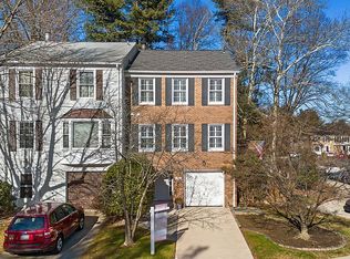 1349 Carlsbad Dr, Gaithersburg, MD 20879