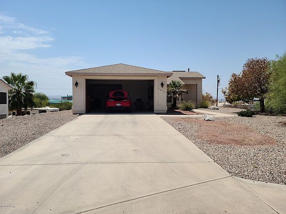 2nd image of 2433 Tovar Ln