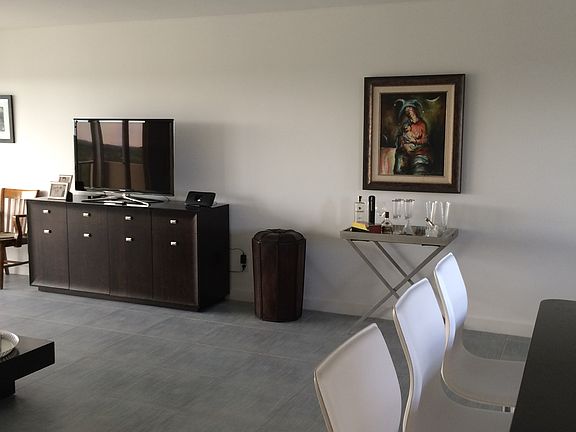 5th image of 801 S Federal Hwy Penthouse 9