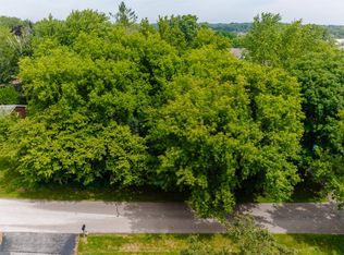 12910 President Ave, Brookfield, WI 53005