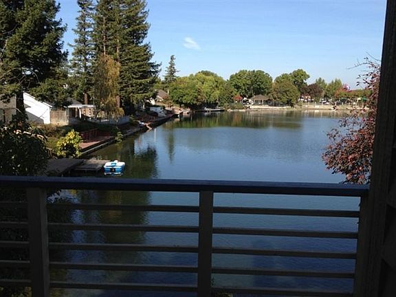2nd image of 7418 Lighthouse Dr