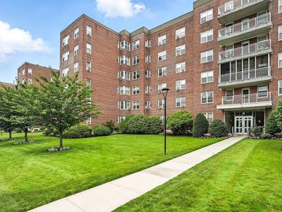 1255 North Avenue #2F, New Rochelle, NY, 10804