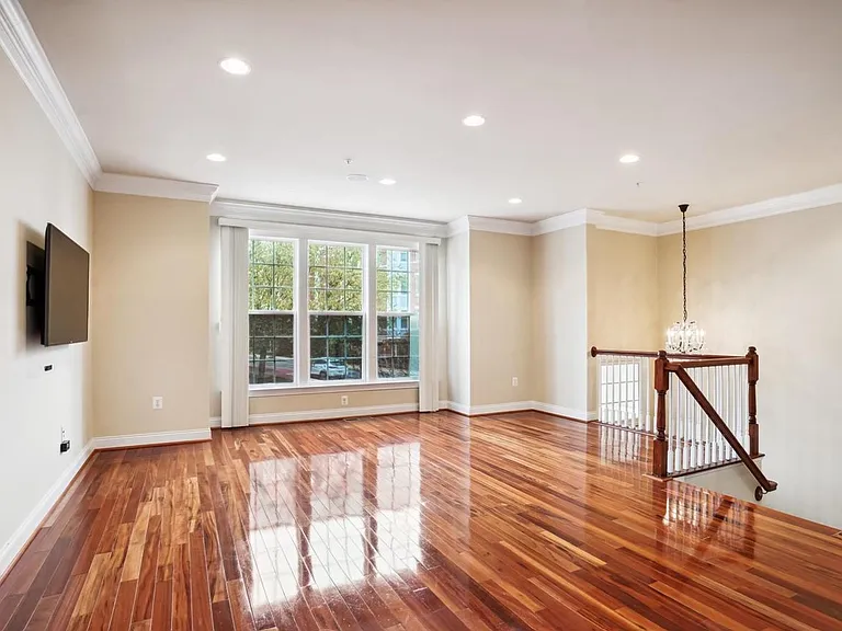 8062 Criaza Branch Ct — Photo 3