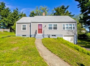 94 Porter Rd, East Longmeadow, MA 01028