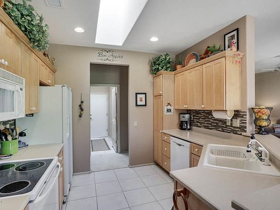 5th image of 16268 W Arroyo Vista Ln