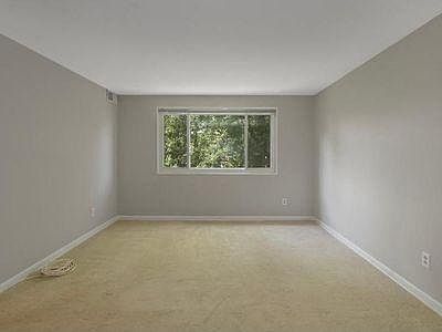 3rd image of 306 Adams Ave