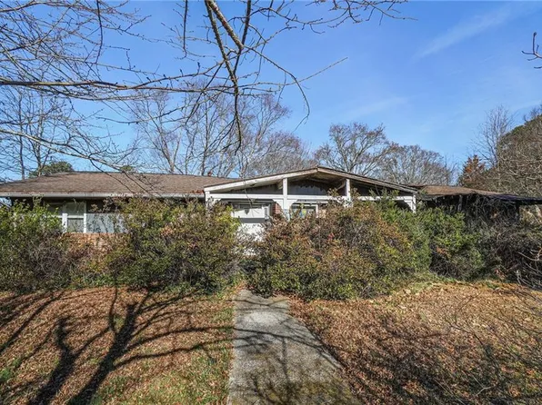 3606 Sullivan Dr, Douglasville, GA 30135