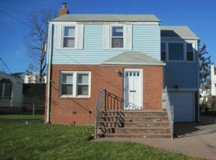 162 Miriam Pkwy, Elmont, NY 11003